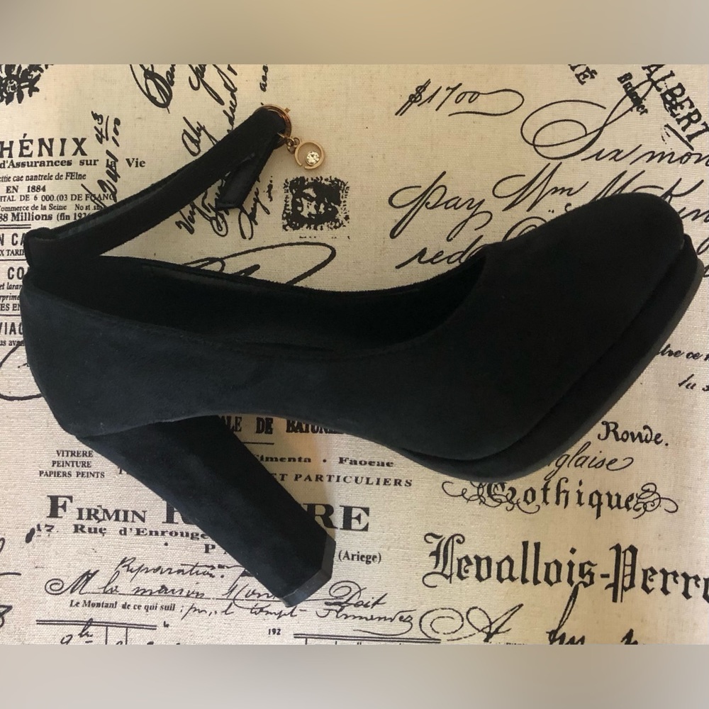 Platform Blocked Heels; Buckled Ankle Strap w/Dangle Crystal Charm; Suede; Black